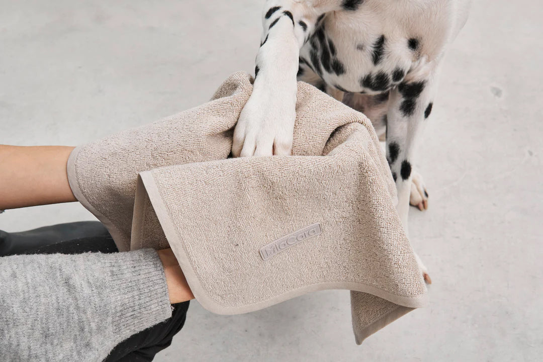 MiaCara Dog Bathrobe & Paw Cleaning Towels